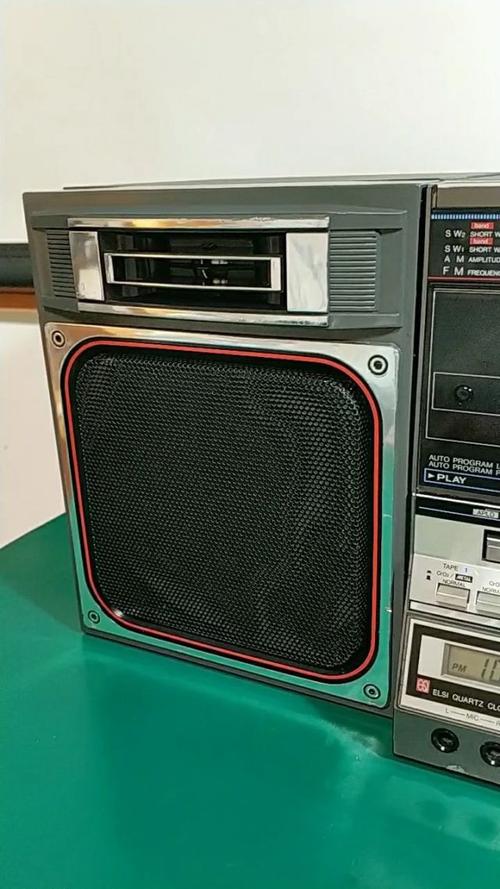 1980年夏普分娩的大年夜功率便携式音响、收音机、录音机 智能家居 1980年夏普分娩的大年夜功率便携式音响、收音机、录音机 1980年夏普分娩的大年夜功率便携式音响、收音机、录音机 智能家居
