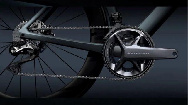 外媒横向比拟Shimano R9200与R8100 智能科技 外媒横向比拟Shimano R9200与R8100 外媒横向比拟Shimano R9200与R8100 智能科技