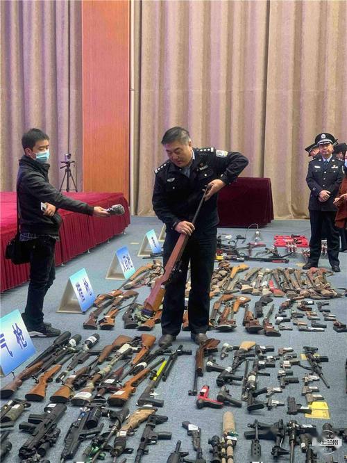 福建省集中统一销毁一批造孽枪爆物品 福建省集中统一销毁一批造孽枪爆物品 智能家居