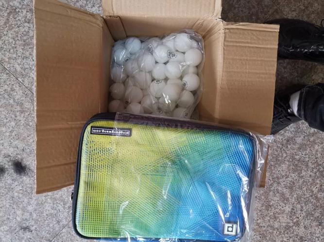 狂飙飒发货的全过程包装装箱发走。底板需要仔细包装... 互联通信 狂飙飒发货的全过程包装装箱发走。底板需要仔细包装... 狂飙飒发货的全过程包装装箱发走。底板需要仔细包装... 互联通信
