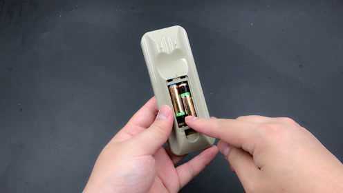 捡漏垃圾佬的蓝牙音箱 ？电竞RGB 8个单元 带电池 带遥控 神坑团 捡漏垃圾佬的蓝牙音箱 ？电竞RGB 8个单元 带电池 带遥控 神坑团 智能家居
