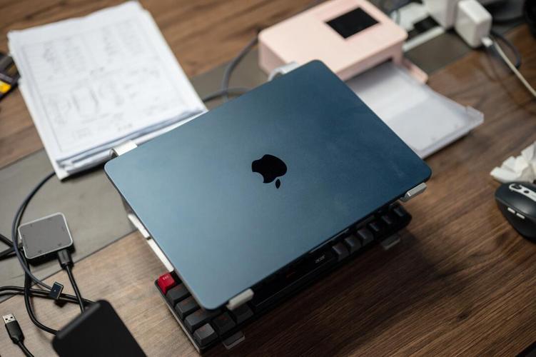4999元的MacBook Air开箱最合适学生党的电脑? 互联通信 4999元的MacBook Air开箱最合适学生党的电脑? 4999元的MacBook Air开箱最合适学生党的电脑? 互联通信