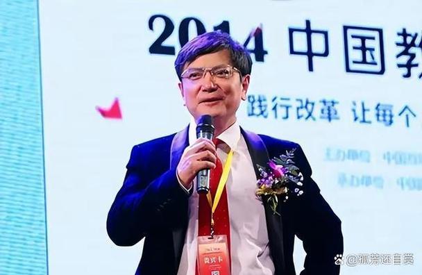 今天我们为您盘点郑强七大年夜出圈语句细品个中的深意... 今天我们为您盘点郑强七大年夜出圈语句细品个中的深意... 智能家居