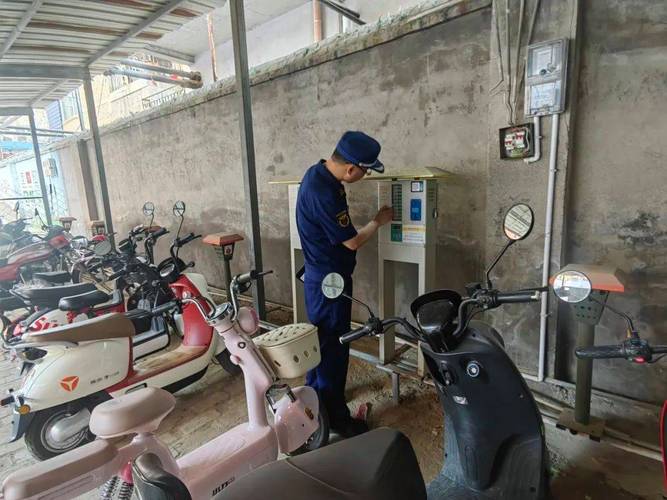 筑牢安然分娩防线天水市多部门开展电动自行车发卖维修网点安然隐患联合检查 筑牢安然分娩防线天水市多部门开展电动自行车发卖维修网点安然隐患联合检查 互联通信