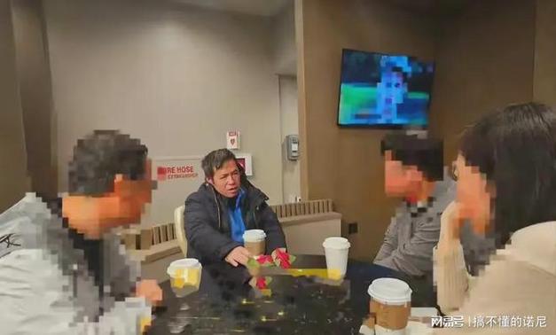 孙卫东博士卧室大年夜揭秘:保健品亮眼电子产品爱不释手整洁如初 人工智能 孙卫东博士卧室大年夜揭秘:保健品亮眼电子产品爱不释手整洁如初 孙卫东博士卧室大年夜揭秘:保健品亮眼电子产品爱不释手整洁如初 人工智能
