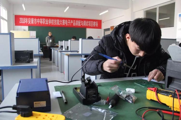 电子工艺与CAD传授教化改革与实训 电子工艺与CAD传授教化改革与实训 互联通信