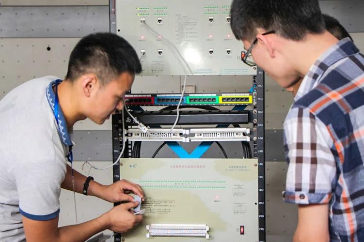 通迅技术专业 智能家居 通迅技术专业 通迅技术专业 智能家居